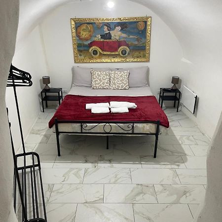 Mory&Clary Cave Palese Airport Bed & Breakfast Bari Dış mekan fotoğraf