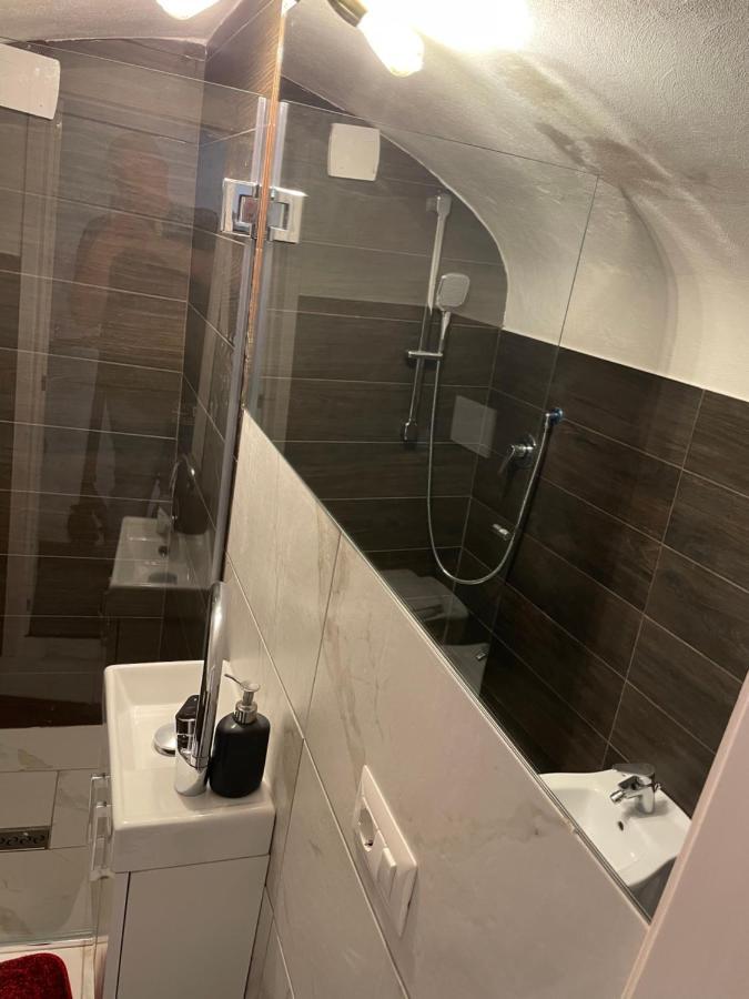 Mory&Clary Cave Palese Airport Bed & Breakfast Bari Dış mekan fotoğraf