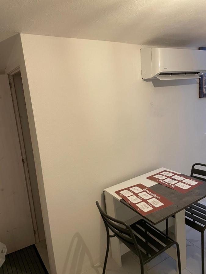 Mory&Clary Cave Palese Airport Bed & Breakfast Bari Dış mekan fotoğraf