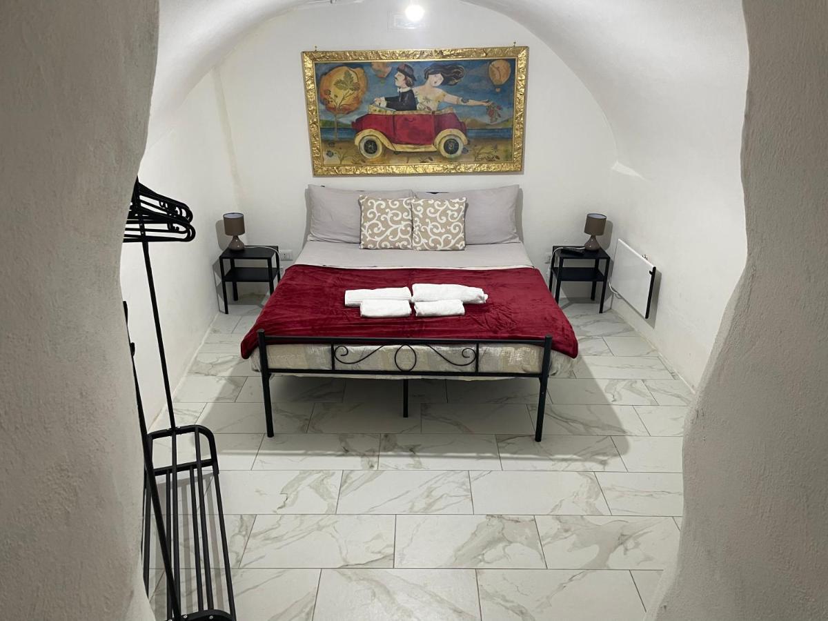 Mory&Clary Cave Palese Airport Bed & Breakfast Bari Dış mekan fotoğraf