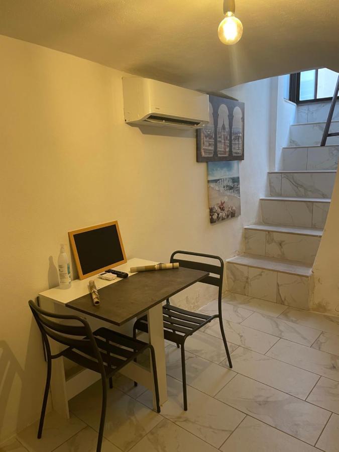 Mory&Clary Cave Palese Airport Bed & Breakfast Bari Dış mekan fotoğraf